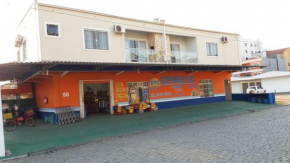  Apartamento na Praia de Enseada  Сан-Франсиску-Ду-Сул